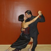 tango dancers