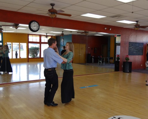 couple dancing at Dance FX Studios