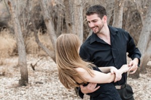 Arizona bride and groom dancing