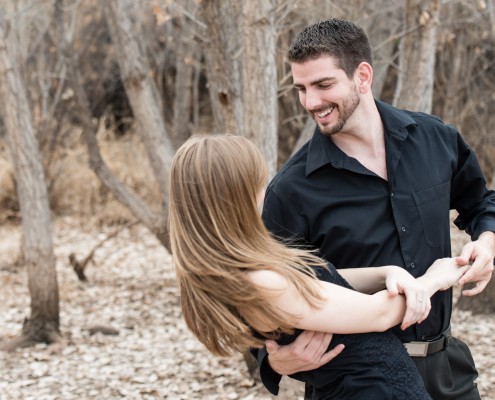 Arizona bride and groom dancing