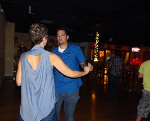 Bachata dancing in AZ